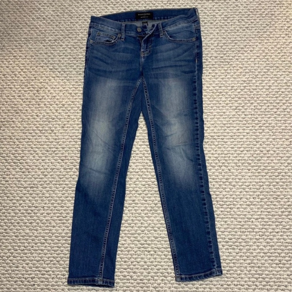 Banana republic girlfriend jeans!